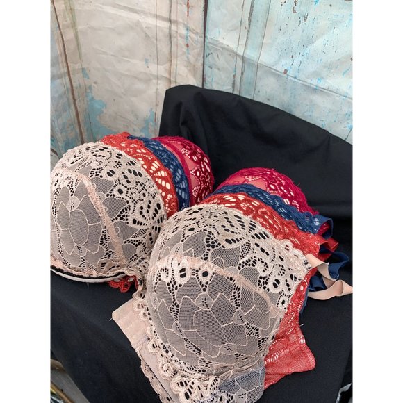 Youmita Other - Bundle of 4 Youmita 36DDD Padded Push up Bra’s Underwire Lace